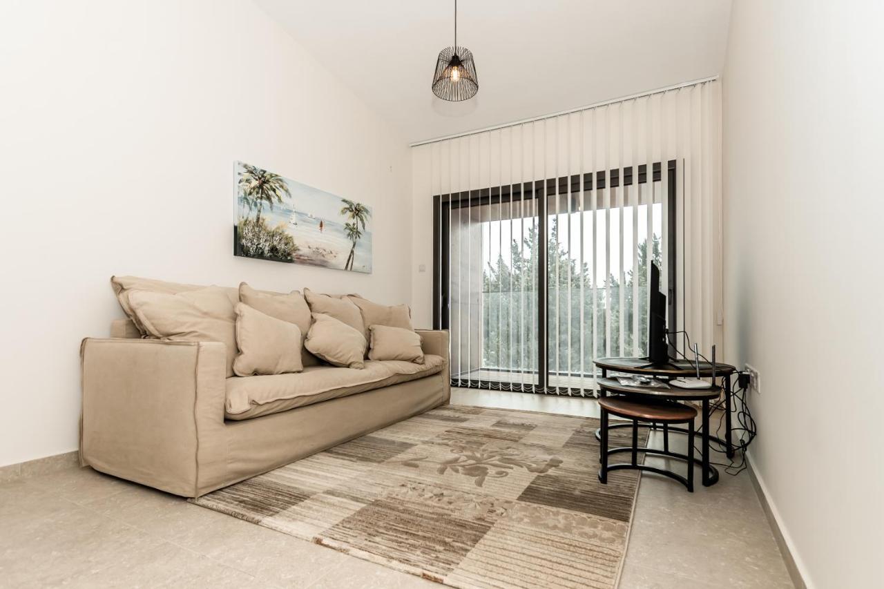Ferienwohnung Silver House Boutique Paphos Exterior foto